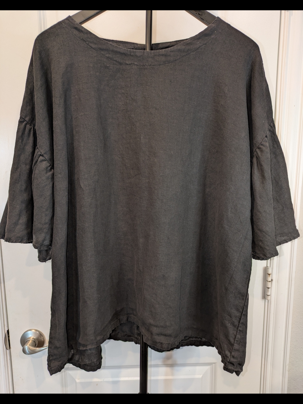 Becasa 100% Linen Tunic Top Medium Black Charcoal Gathered Bell Sleeve Made USA
